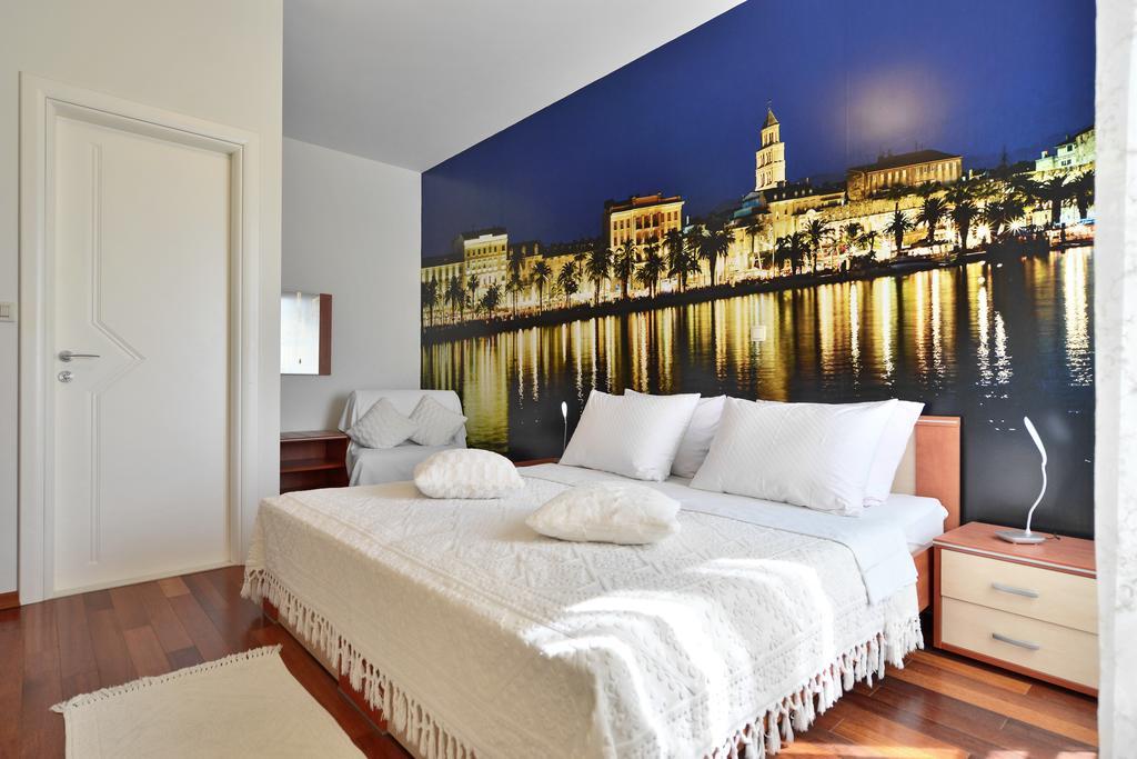 Luxury Seaside Apartment Сплит Номер фото